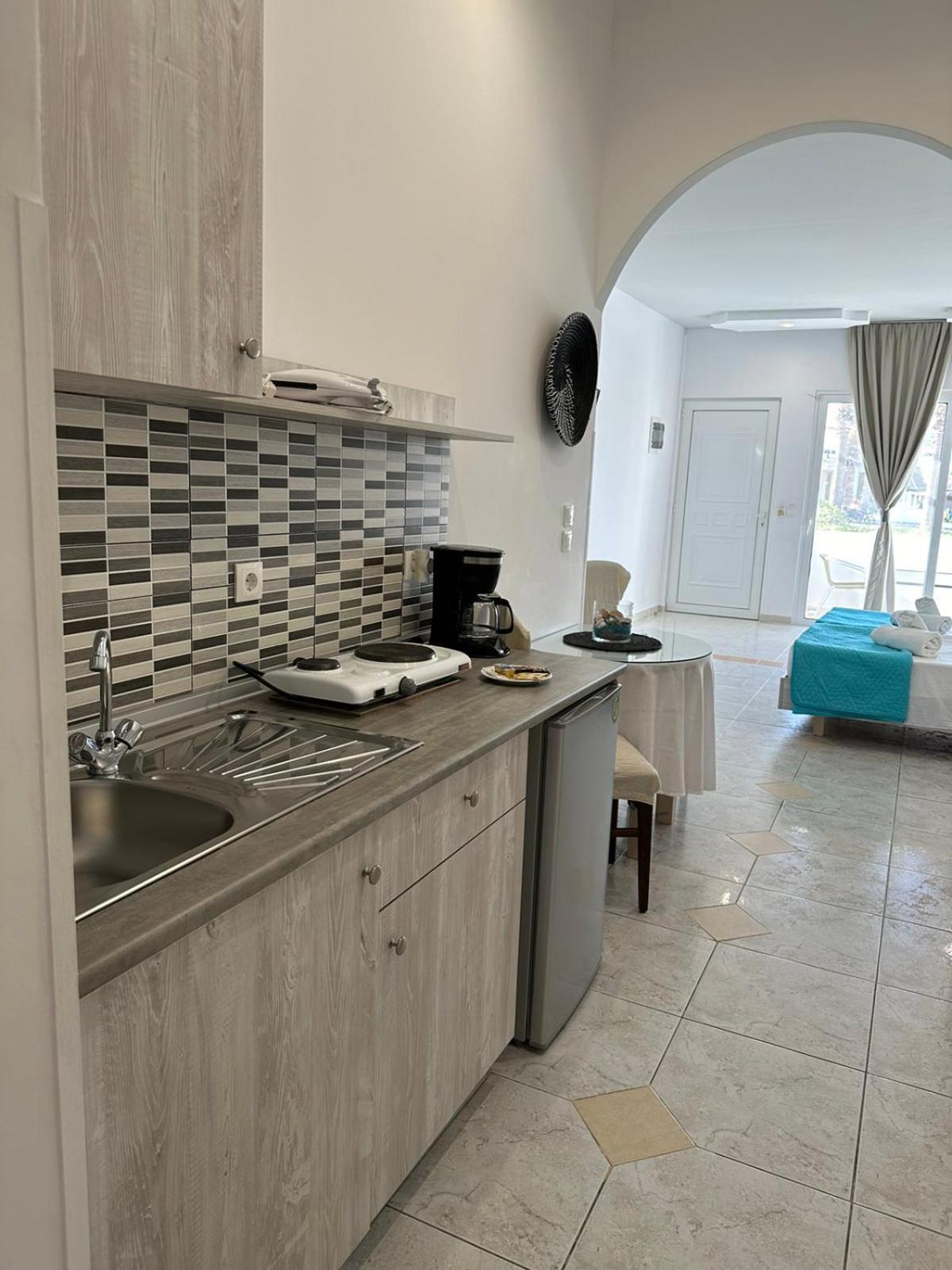 Apollonio Suites & Rooms Faliraki Rhodes Room photo